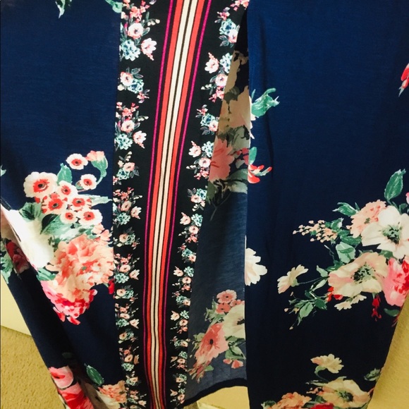 Maxi Dress - Picture 2 of 5